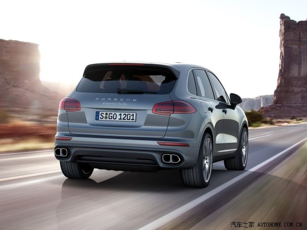 ʱ  2015 Cayenne Turbo