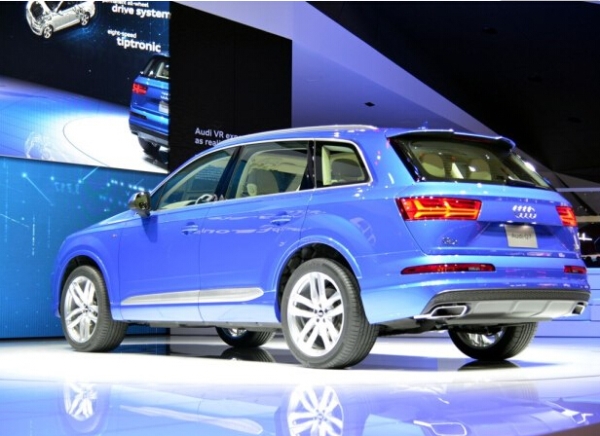 µһQ7׷ 2.0T µһQ7 չ SUV 2.0T