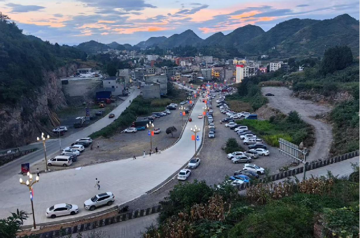 古蔺二郎镇：“三路”通衢惠民生 乡村振兴动能足